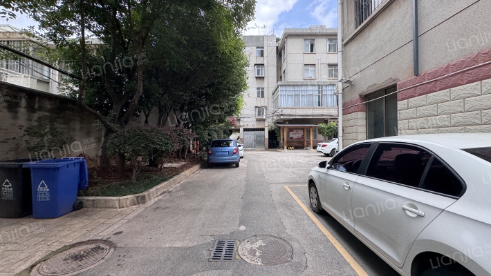 工人新村干休所外景图