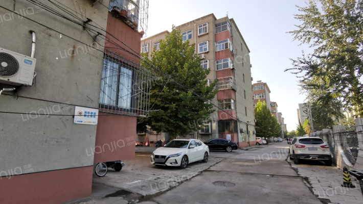 小安舍东区外景图