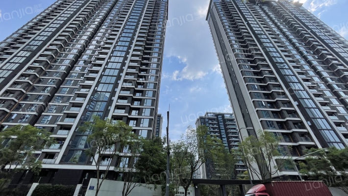 首开龙湖云著二期外景图