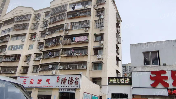 城管局家属院外景图