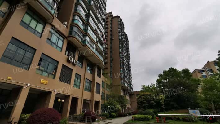 富宸嘉苑外景图