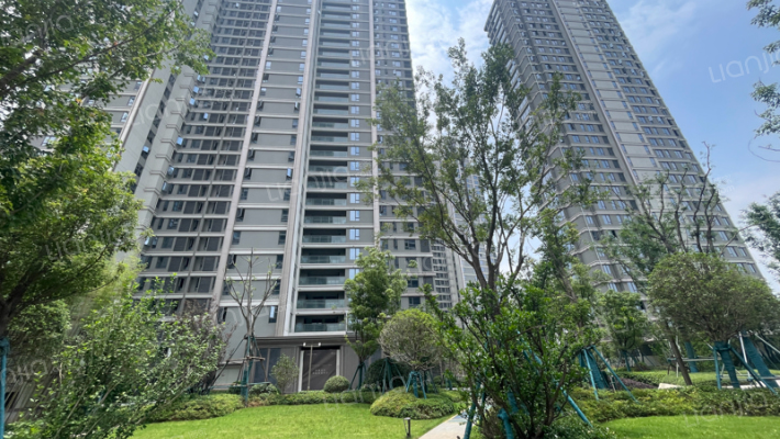 武汉·领峯外景图