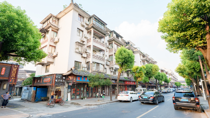 西小园公寓外景图