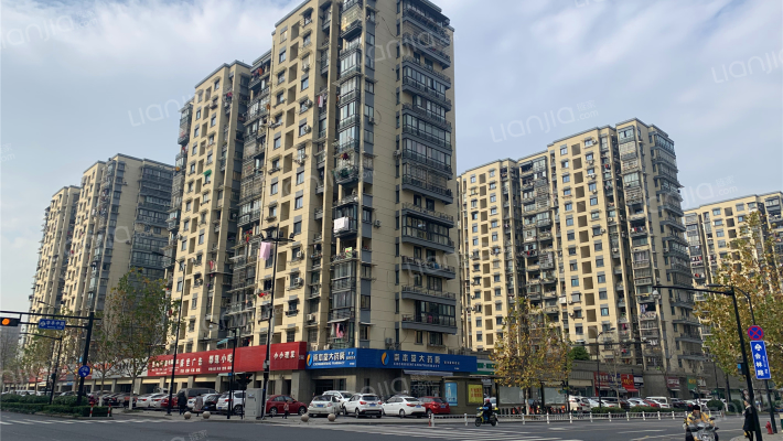 郡枫绿园西区外景图