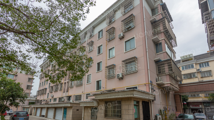 越兴家园外景图