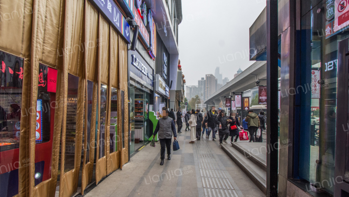 世纪大厦外景图