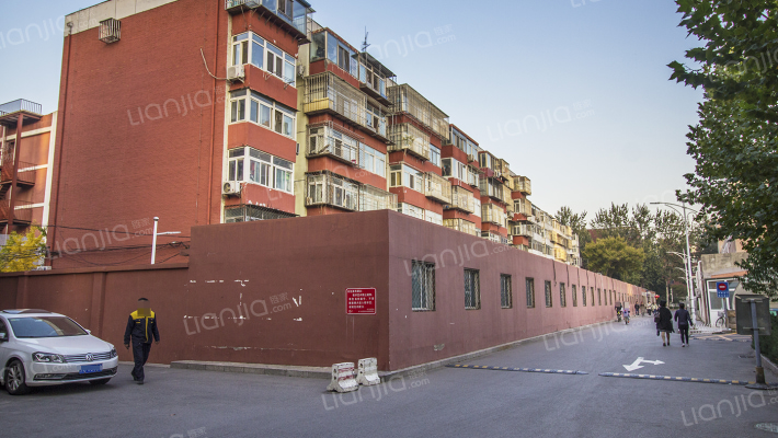 中国矿业大学校内外景图