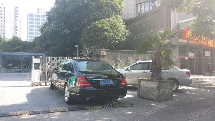 和源名邸外景图