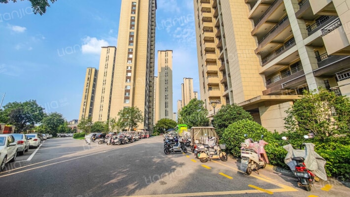 万科公园里外景图