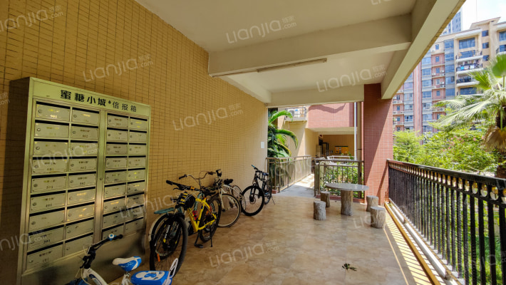 宏新蜜糖小城外景图