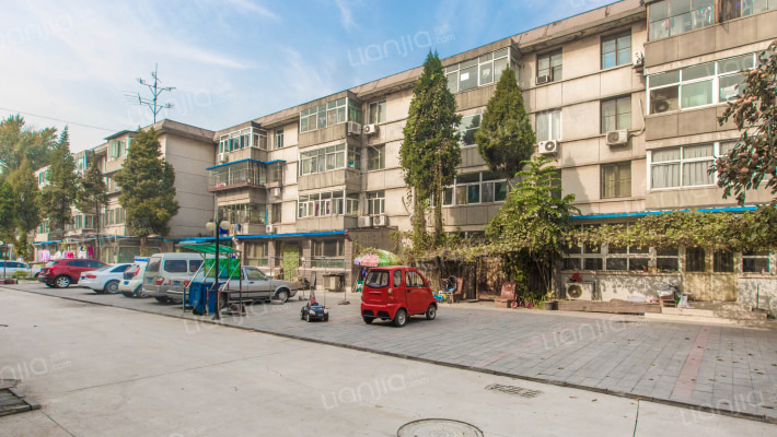 芳草园小区外景图