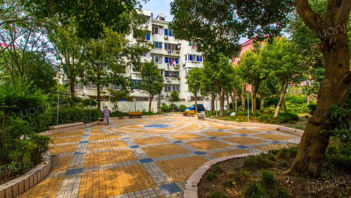 新华小区外景图