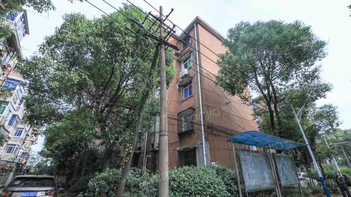 南钢生活区外景图