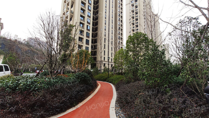 云学君里外景图