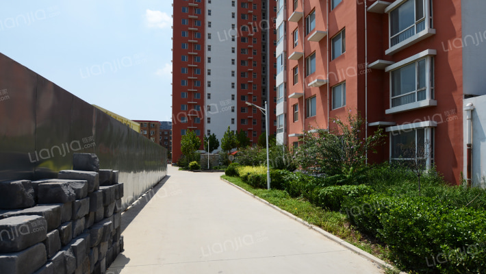 阳光绿城外景图