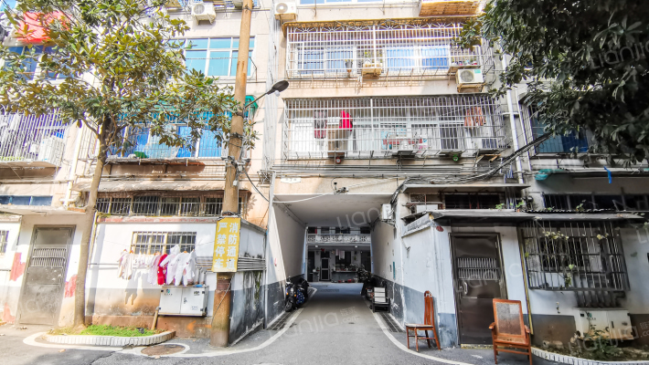 富康小区外景图