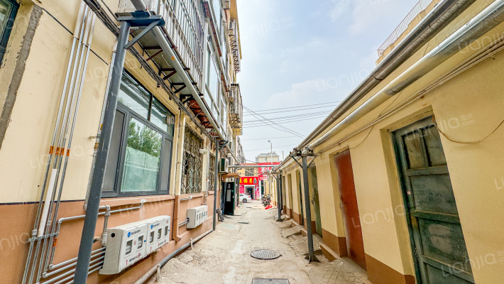 科山小区外景图