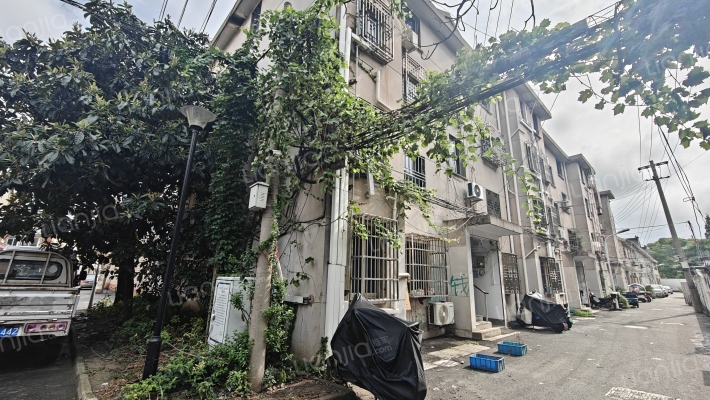 绿杨三村外景图