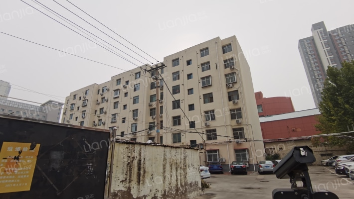 河北银行宿舍外景图