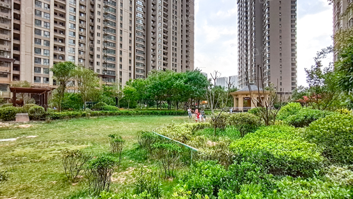 永恒理想世界一期外景图