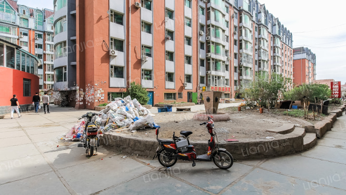 长春银座外景图