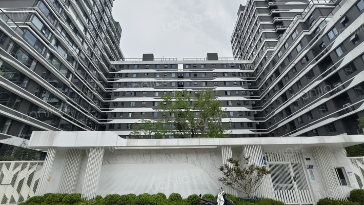 南京云上外景图