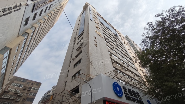 国贸大厦写字楼外景图