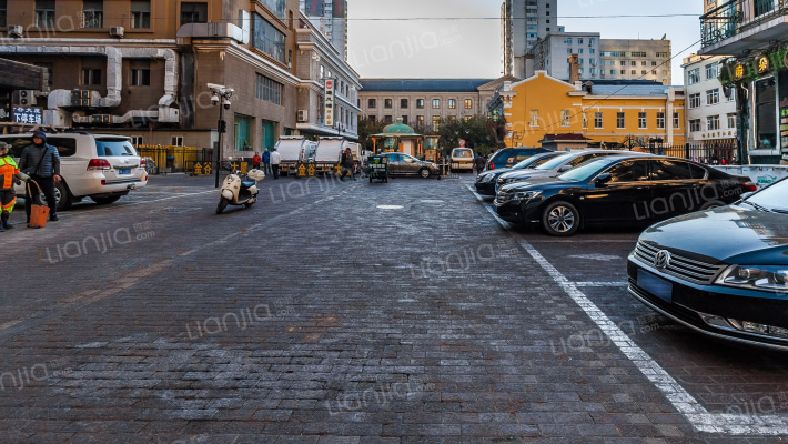 花圃公寓外景图