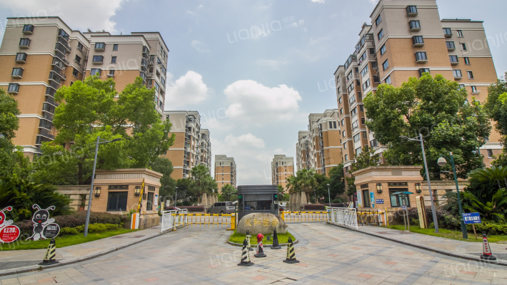 永和居易花园外景图