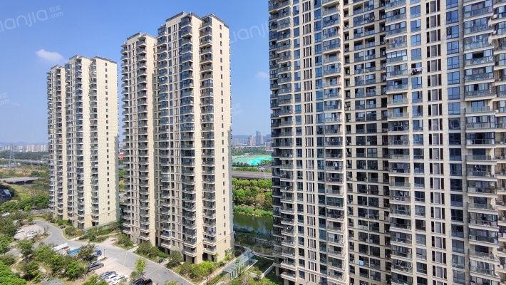 翁梅新苑三区外景图