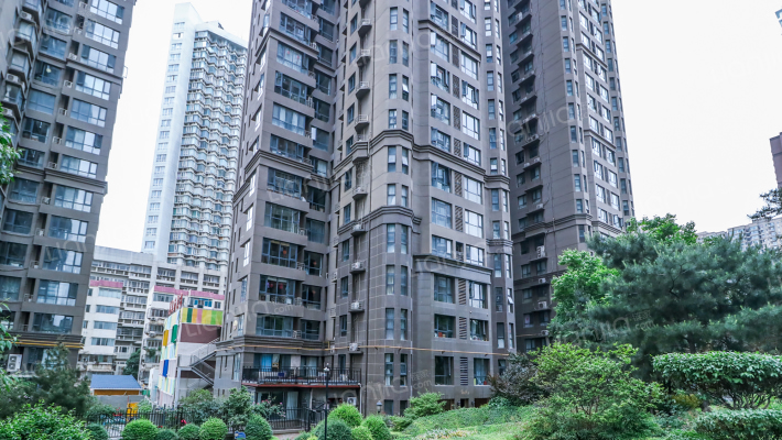 伊顿公馆西区外景图