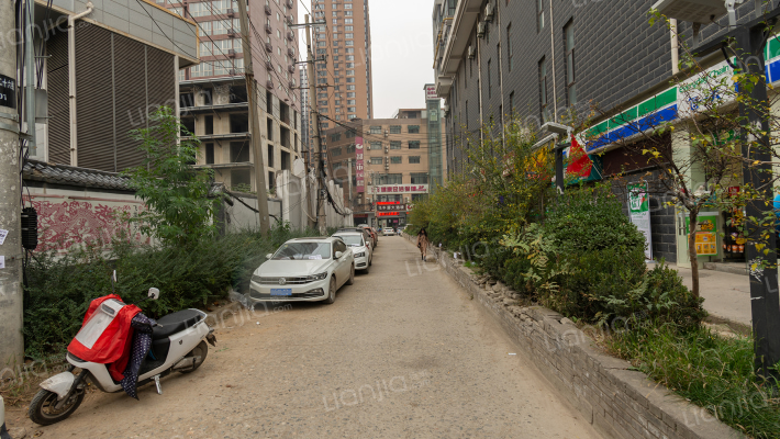 鸿港国际外景图