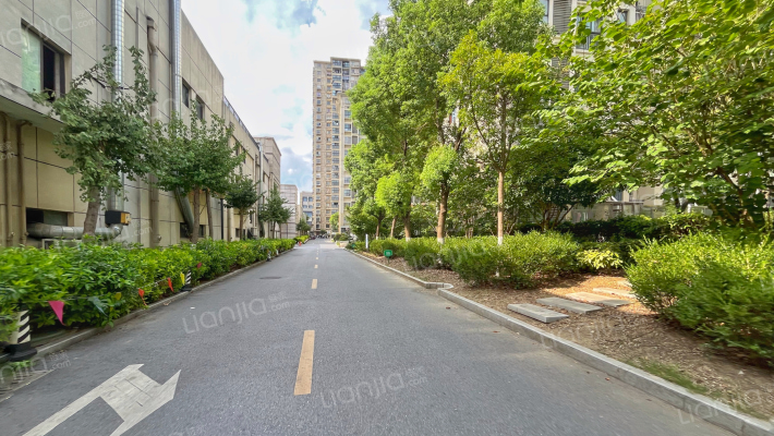 金世名园外景图