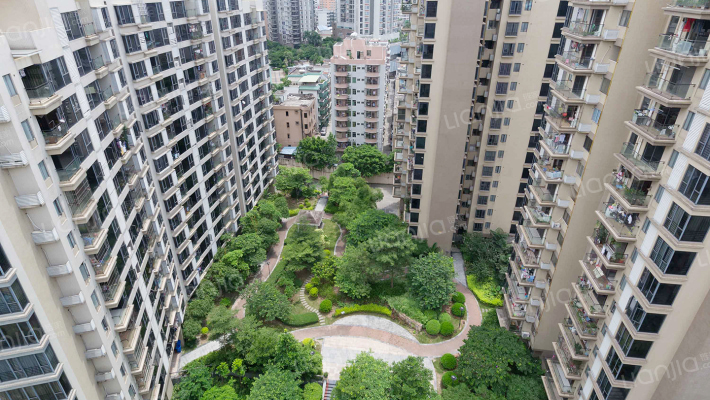 丽江花园南区外景图