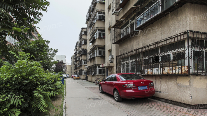 东方花苑外景图