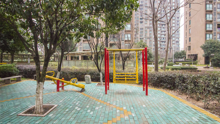 鑫源中心外景图