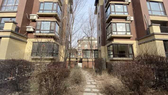 太湖国际花园外景图