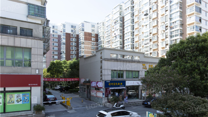 中诚信鼎盛时代外景图