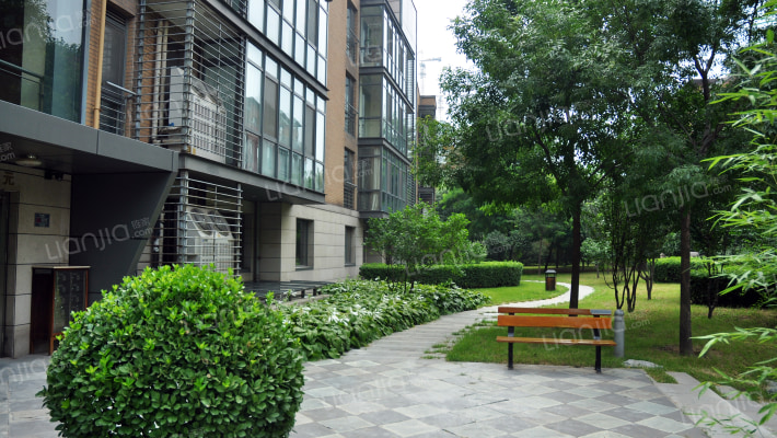 丽都东镇外景图