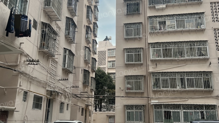 昆明彩印厂宿舍外景图