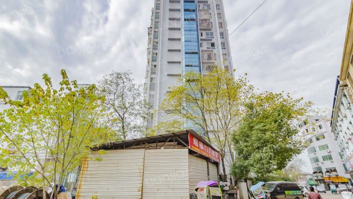 三江星座外景图