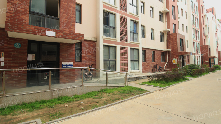 舒心园小区外景图