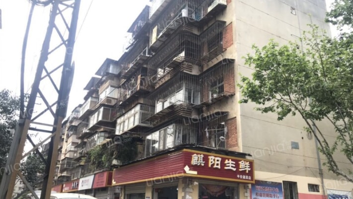 棕树营小区晴沙里外景图