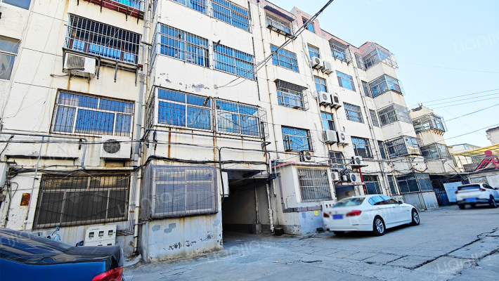 明星大院外景图