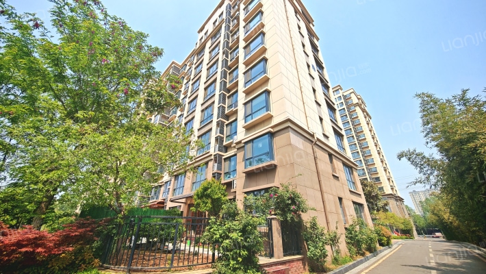 东湖嘉苑外景图