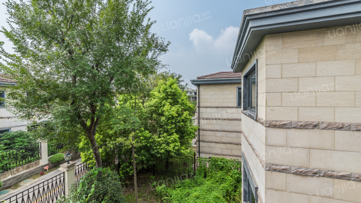 长岛别墅外景图