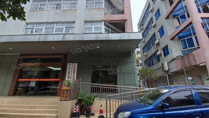 龙华公寓外景图