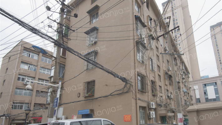 长江东路676号外景图