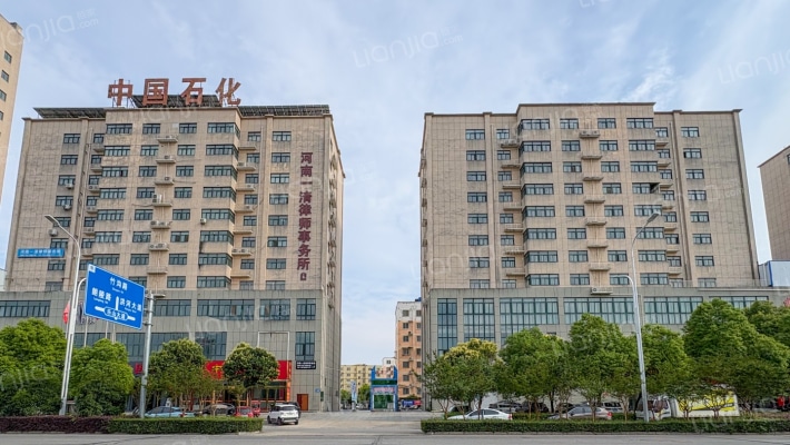 银丰广场外景图