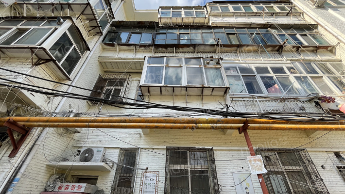 黎明街2号院外景图